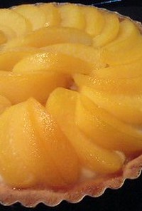 桃とバナナの焼きカスタードタルト
