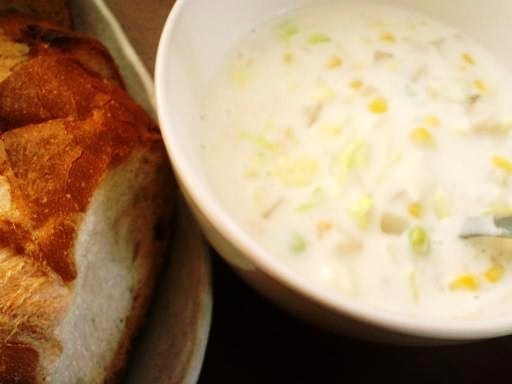 キャンベルクラムチャウダーで食べるスープの画像