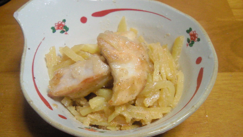 ジューシー鶏胸肉とジャガイモの味噌炒め！の画像