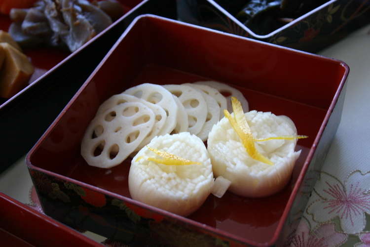 菊花カブ 写真右 甘酢漬け レシピ 作り方 By Koako クックパッド 簡単おいしいみんなのレシピが369万品