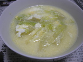 簡単適当!白菜と豆腐の中華スープ