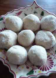 スノーボールクッキー 一つ カロリー