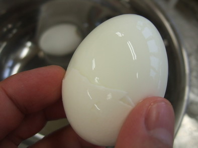 ゆで卵 剥きやすさ★比較・検討大実験!②の写真