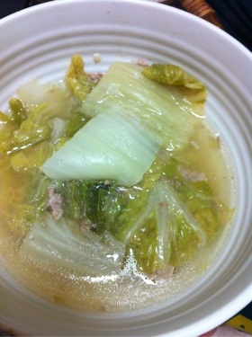 白菜とひき肉の生姜スープの画像