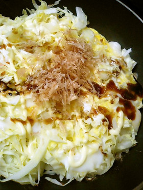 餅とキャベツと卵のお好み焼き 超簡単!