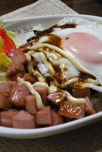魚肉ｿｰｾｰｼﾞ de ｽﾊﾟﾑ丼