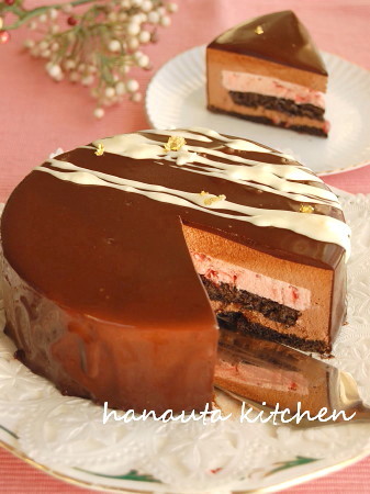 苺＆チョコレートのふわふわムースケーキの画像