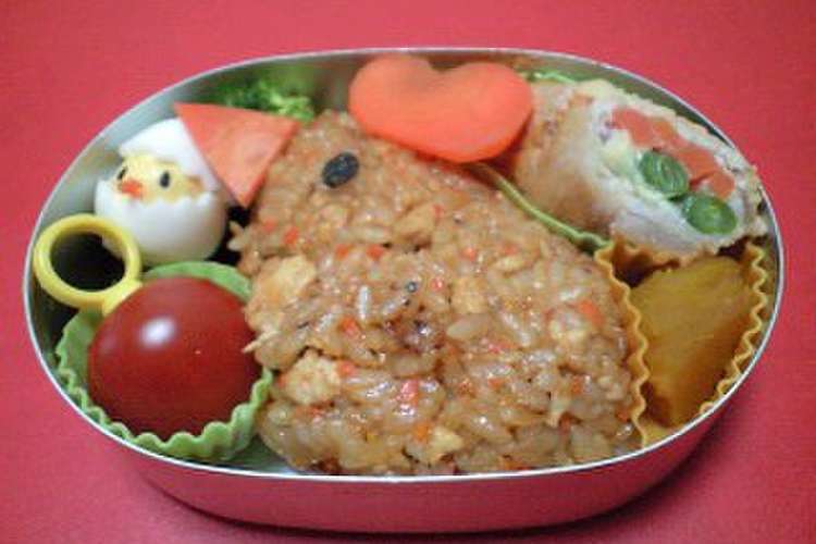 キャラ弁うずら卵のヒヨコがかわいいお弁当 レシピ 作り方 By 柚菊ママ クックパッド
