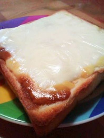 とろとろプリンチーズトーストの写真