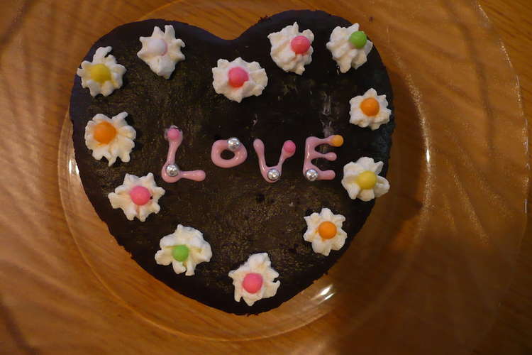 ハート型loveチョコケーキ レシピ 作り方 By Meyumi クックパッド 簡単おいしいみんなのレシピが352万品