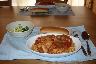 チキンのカチャトーラ＆スパゲティの写真
