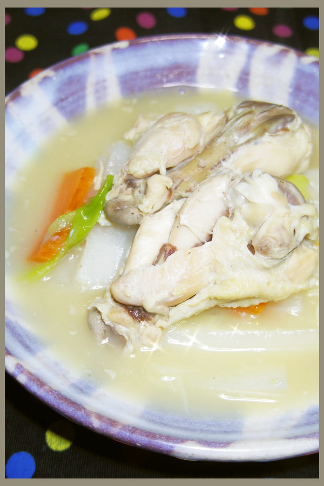 寒い冬に！韓国料理鶏タッコムタンクッパの画像