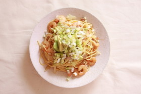 海老とベーコンとアボカドのパスタ。
