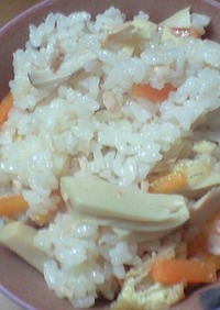 ツナと高野豆腐の炊き込みご飯