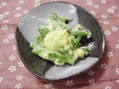 アスパラと卵のシンプルサラダの写真