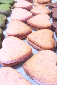 バレンタインにチョコサンドクッキー3種