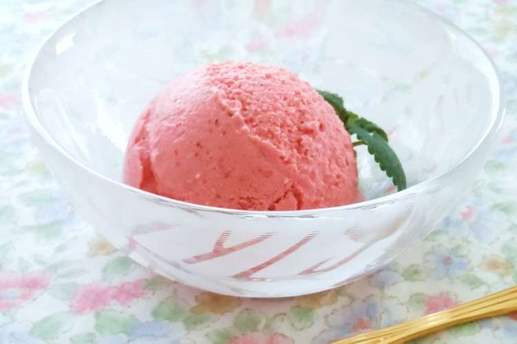 ストロベリーフローズンヨーグルト レシピ 作り方 By Mikeneko2 クックパッド 簡単おいしいみんなのレシピが352万品