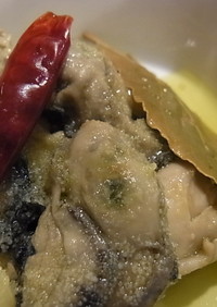 牡蠣のオリーブオイル漬け