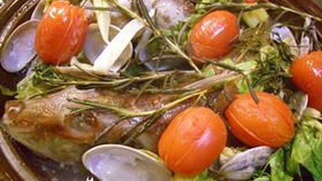 ほうぼう 白身魚 タジン鍋アクアパッツア レシピ 作り方 By あっこ姉 クックパッド 簡単おいしいみんなのレシピが366万品