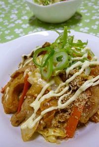 豚肉と麩のキムチ炒め　カレー風味