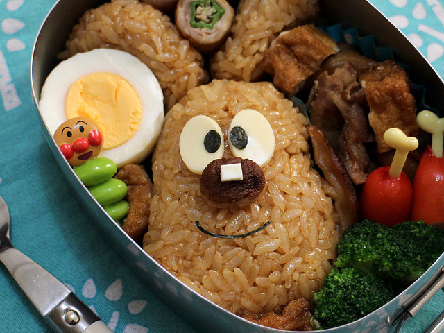 アンパンマン 名犬チーズのキャラ弁 レシピ 作り方 By みやきっちん クックパッド 簡単おいしいみんなのレシピが350万品