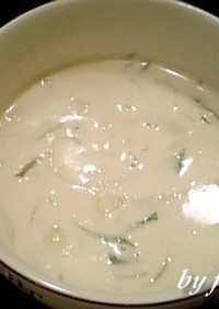 粉末干し椎茸で良い香りのミルクスープ