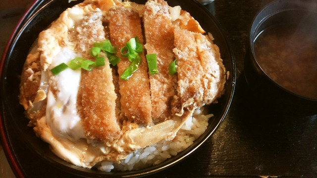 カツ丼カツとじは この味 レシピ 作り方 By 黒霧 クックパッド カツ丼カツとじは この味 レシピ 作り方 By 黒霧 クックパッド