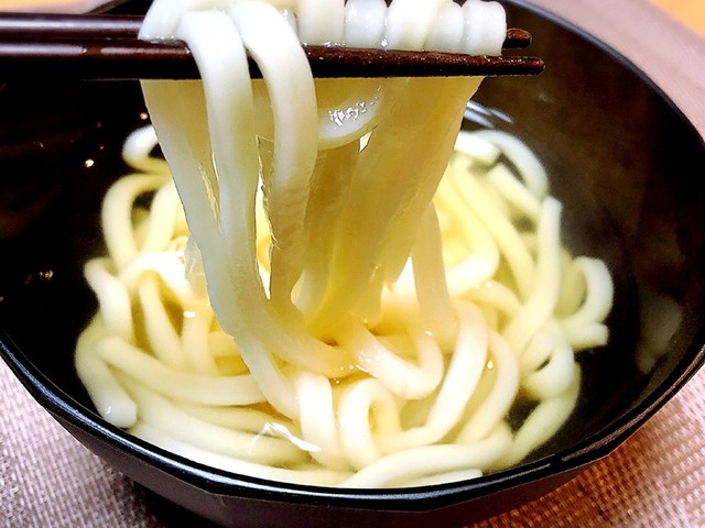 簡単シンプルつゆ 白だしdeうどん レシピ 作り方 By Toshi クックパッド 簡単おいしいみんなのレシピが366万品