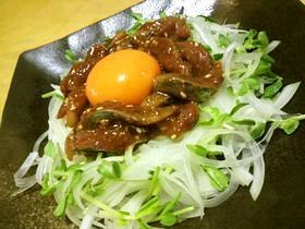 玉ねぎたっぷり 秋刀魚のユッケ