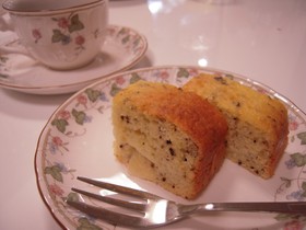 桃と紅茶の簡単パウンドケーキ甘さひかえめ
