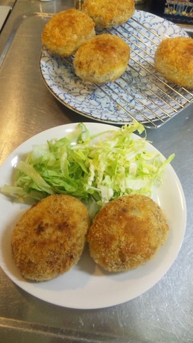 ジャガイモと豚ひき肉のコロッケ