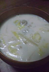お鍋の残りで…暖まる♪中華風ミルクスープ