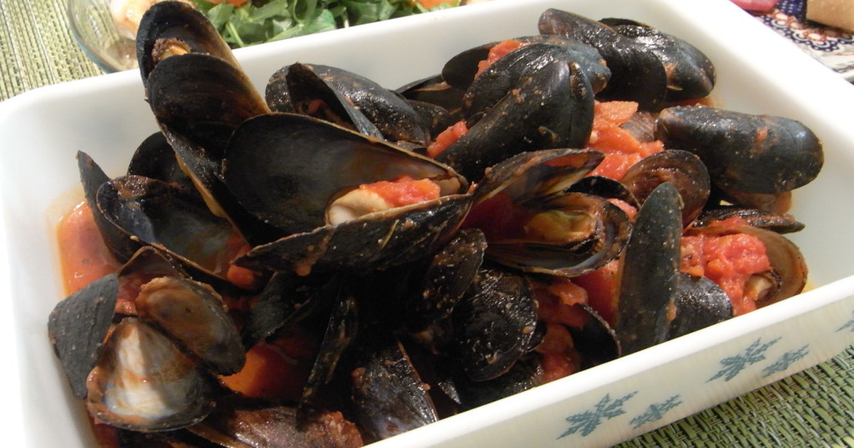 ムール貝のトマトとガーリックスープ蒸しのレシピ