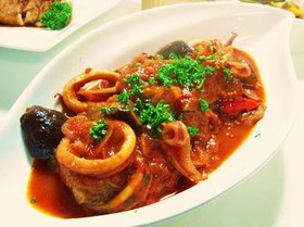 イカと茄子のトマト煮