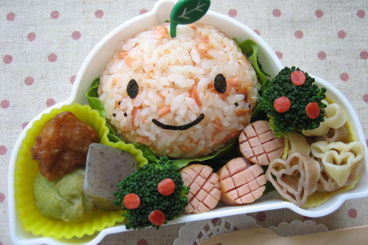 鮭ほぐしでミカンおにぎり キャラ弁 レシピ 作り方 By ラミラミ クックパッド 簡単おいしいみんなのレシピが354万品