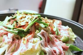 ホットプレートde食べ過ぎ危険!鉄板鍋♪