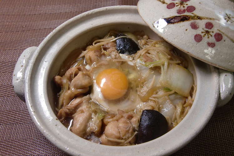 鶏肉と野菜のすき煮 巣ごもり卵風 レシピ 作り方 By ベルラッキー クックパッド 簡単おいしいみんなのレシピが370万品