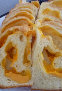 ジャンボチーズロール食パン♪
