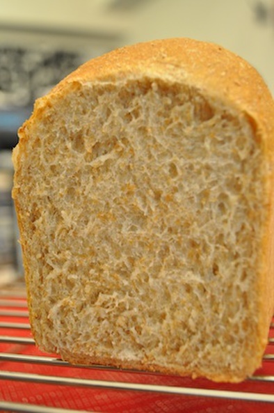 ちょうどいいサイズの”ふすま”食パンの写真