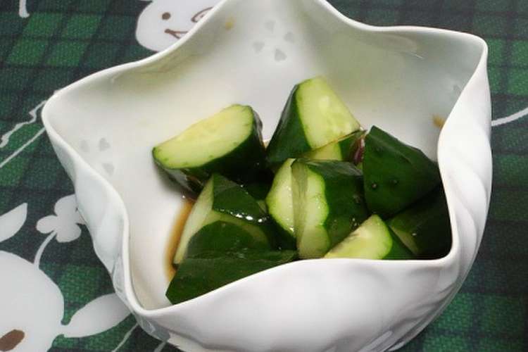 簡単すぎ きゅうりのめんつゆ漬け レシピ 作り方 By もふずの下僕 クックパッド 簡単おいしいみんなのレシピが370万品