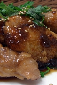 カリカリ鶏もも肉on梅の甘酢ソース