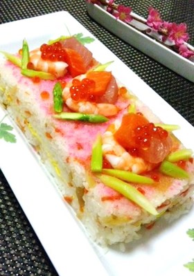 ちらし寿司ケーキ