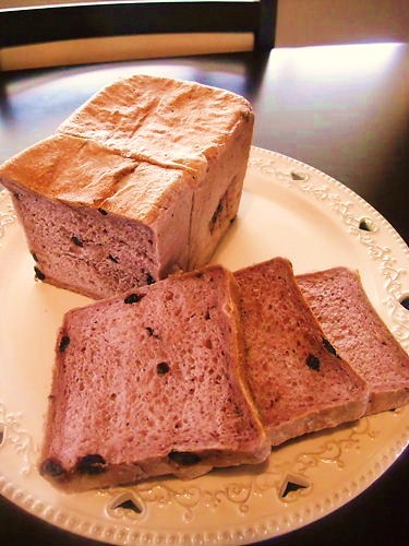 しっとり☆ブルーベリー食パンの画像