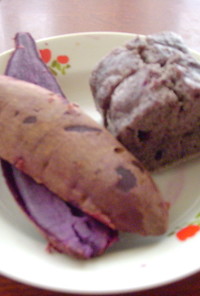 紫いものふんわり蒸しパン