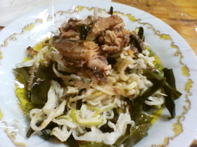 乾物と非常食で作れるサラダ