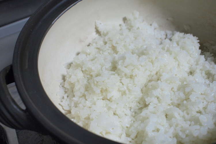 電気節約簡単 土鍋で白ご飯 レシピ 作り方 By たいちんマミー クックパッド 簡単おいしいみんなのレシピが366万品