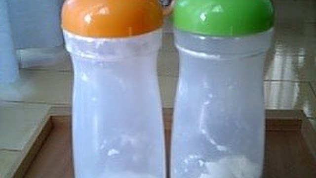 小麦粉 片栗粉を使いやすい容器に レシピ 作り方 By みあかり クックパッド 簡単おいしいみんなのレシピが355万品