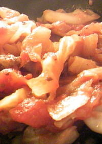 合挽肉と玉葱とキャベツのトマト煮