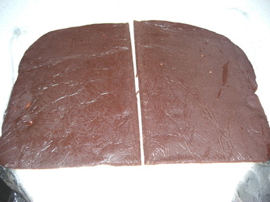 折込みパンのチョコシートの写真