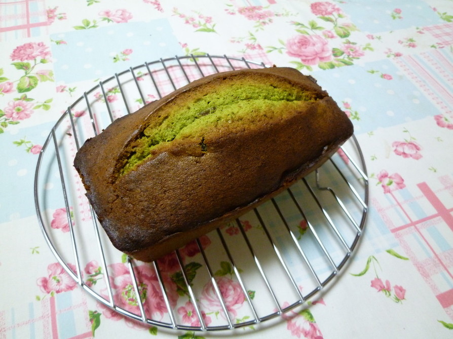 抹茶小豆パウンドケーキの画像